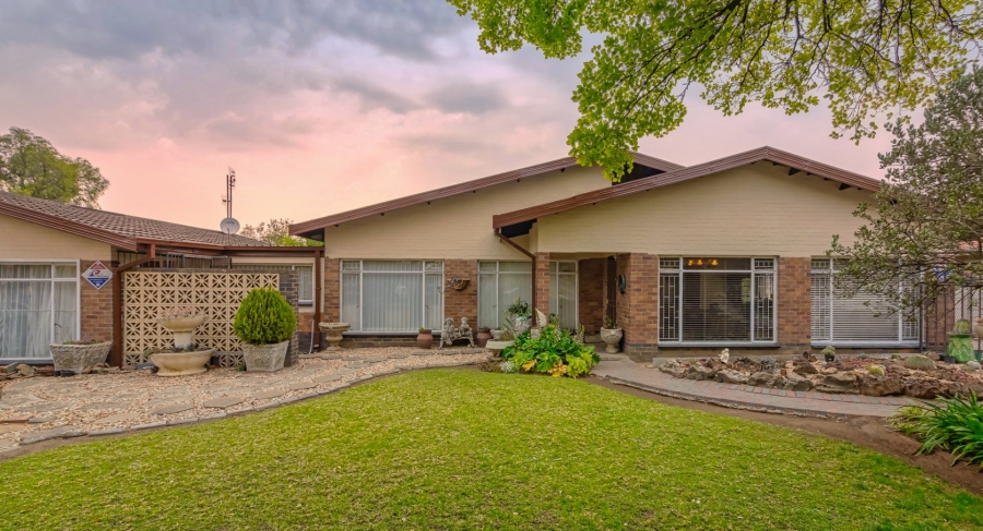 4 Bedroom Property for Sale in West Park Free State